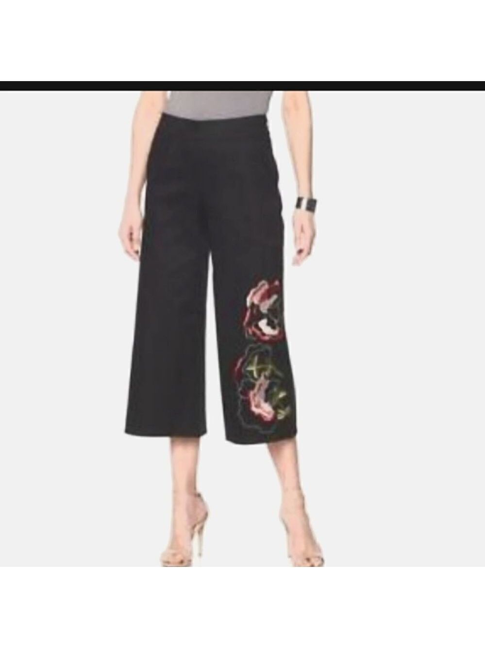  Natori Woman Black Floral Embroidered Wide Leg CropCapri NWT Size 4